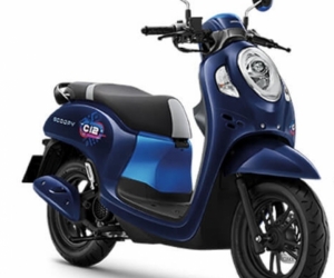  Scoopy New model - Rollermiete für mindestens 3 Tage